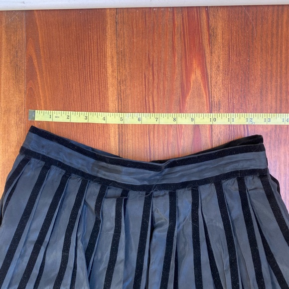 Farinae Collections Black Velvet Striped High Waist Vintage Balloon Skirt 1980s - Picture 7 of 7